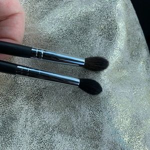 Morphe M330 and M505 Brushes